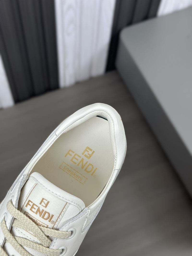 Fendi Low Shoes